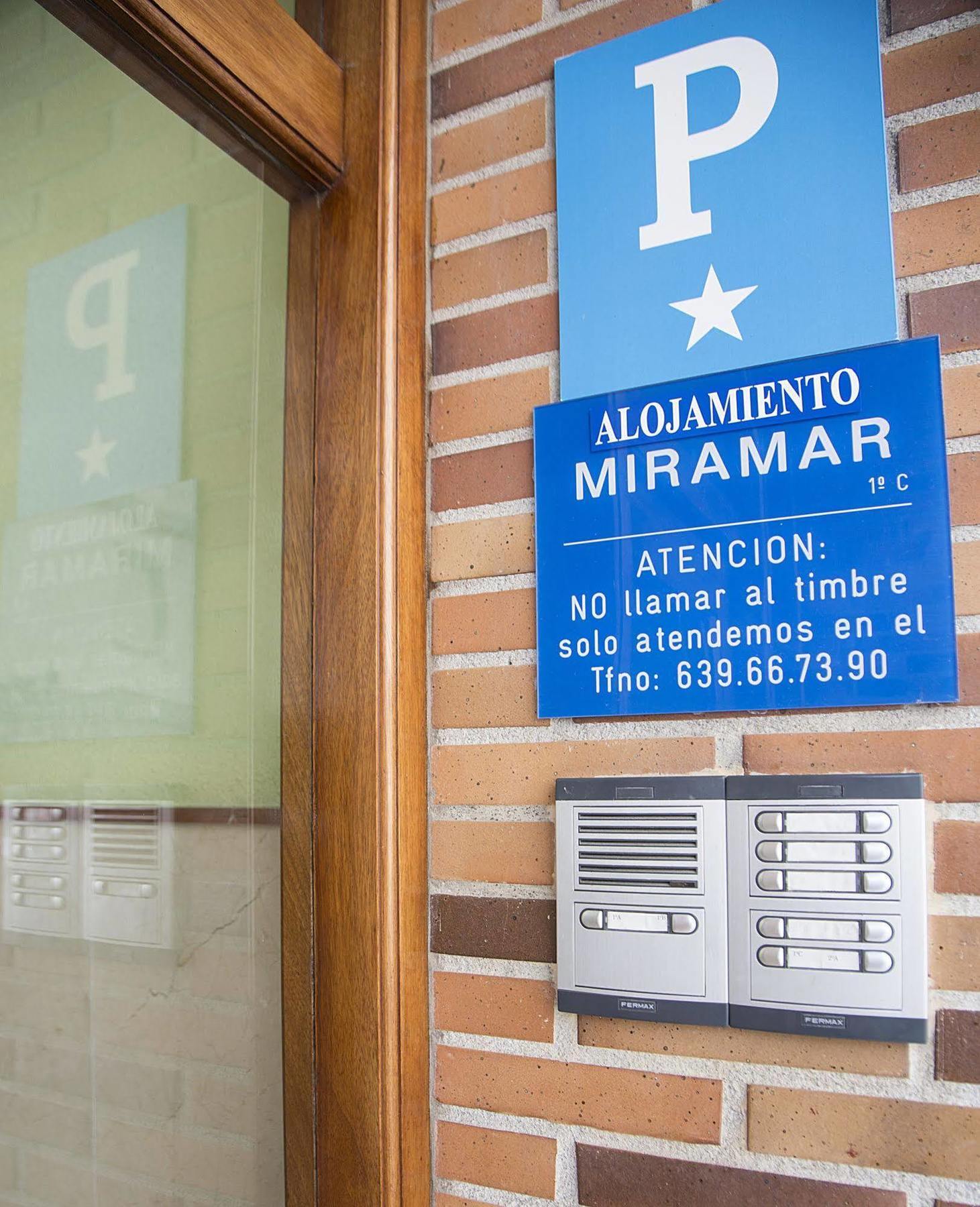 Alojamiento Miramar Santoña Kültér fotó