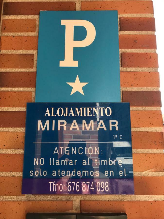 Alojamiento Miramar Santoña Kültér fotó
